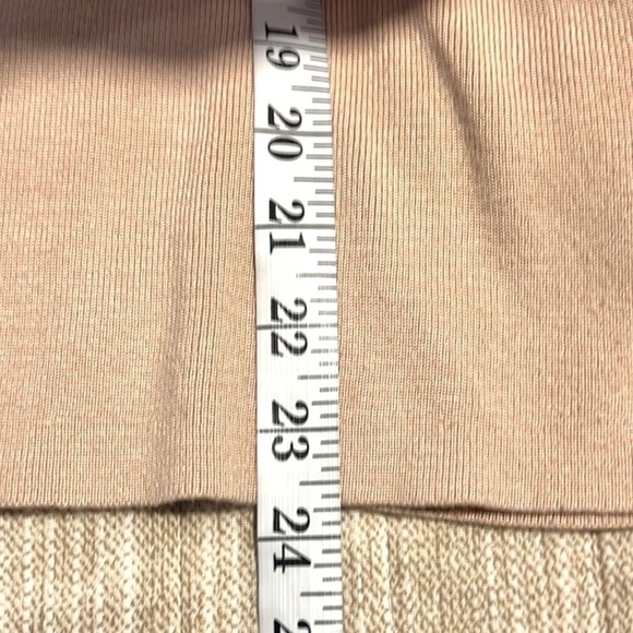 Broadway 38, Fantastic Piece!Barely Peach Knit Blend Blouse,Absolute Stunner,XL - Picture 10 of 12